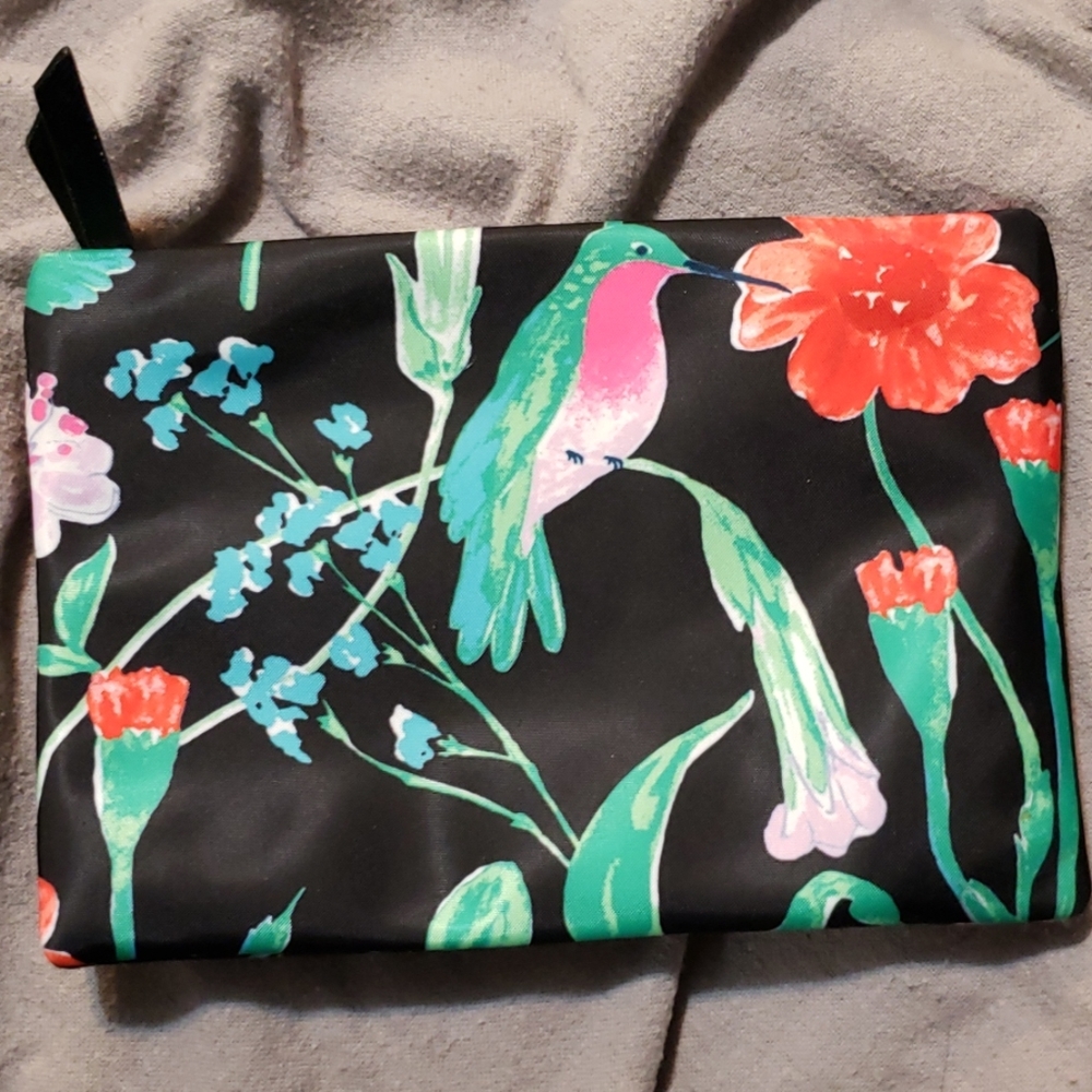 Kate Spade Mini Pouch - Picture 2 of 4